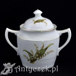 Antyczna cukiernica z białej porcelany zdobionej konwaliami