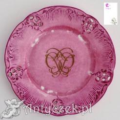 Porcelanowy talerz marki Rosenhal z monogramem