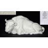 Żubr - stara figurka z białej porcelany biskwitowej